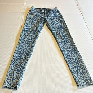 Zara Trafaluc jegging stretchy lightweight denim pants with animal print design